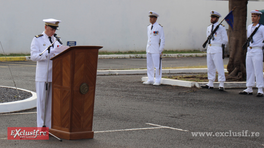 Passation de commandement à la Base Navale du Port: photos