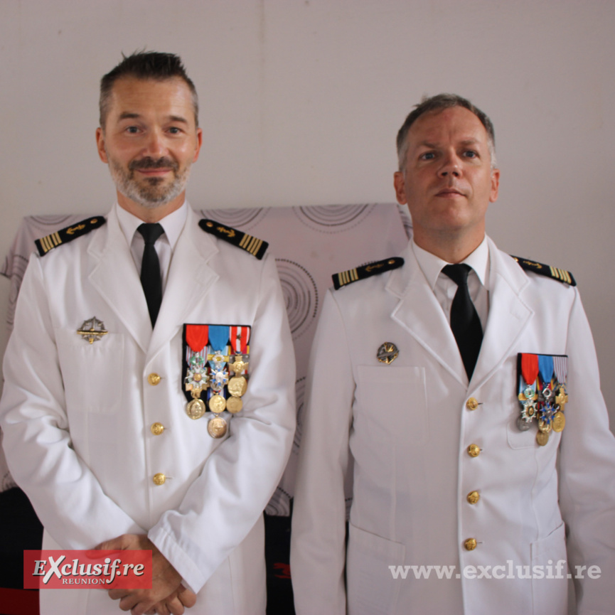 Le partant, le capitaine de vaisseau lago Manière, et l'arrivant le le capitaine de vaisseau Thomas Gérard