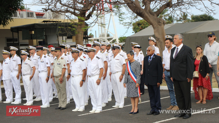 Passation de commandement à la Base Navale du Port: photos Passation de commandement à la Base Navale du Port: photos