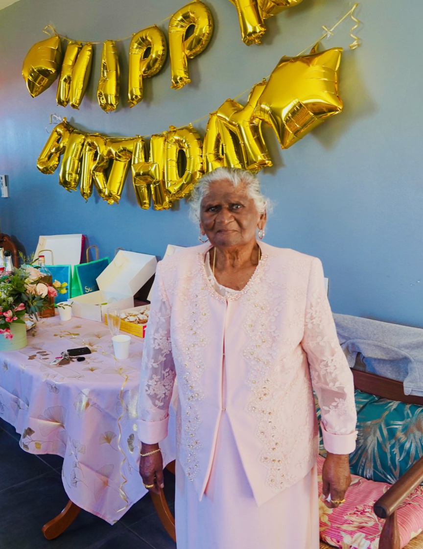 Happy Birthday Alice! Happy Birthday Alice!