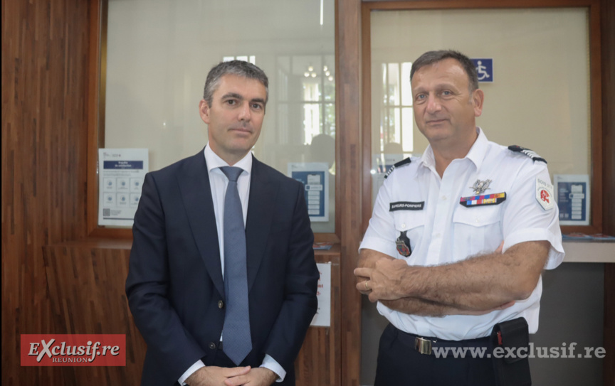 Michael Mathaux, sous-préfet de Saint-Benoît, et  colonel Frédéric Leguillier