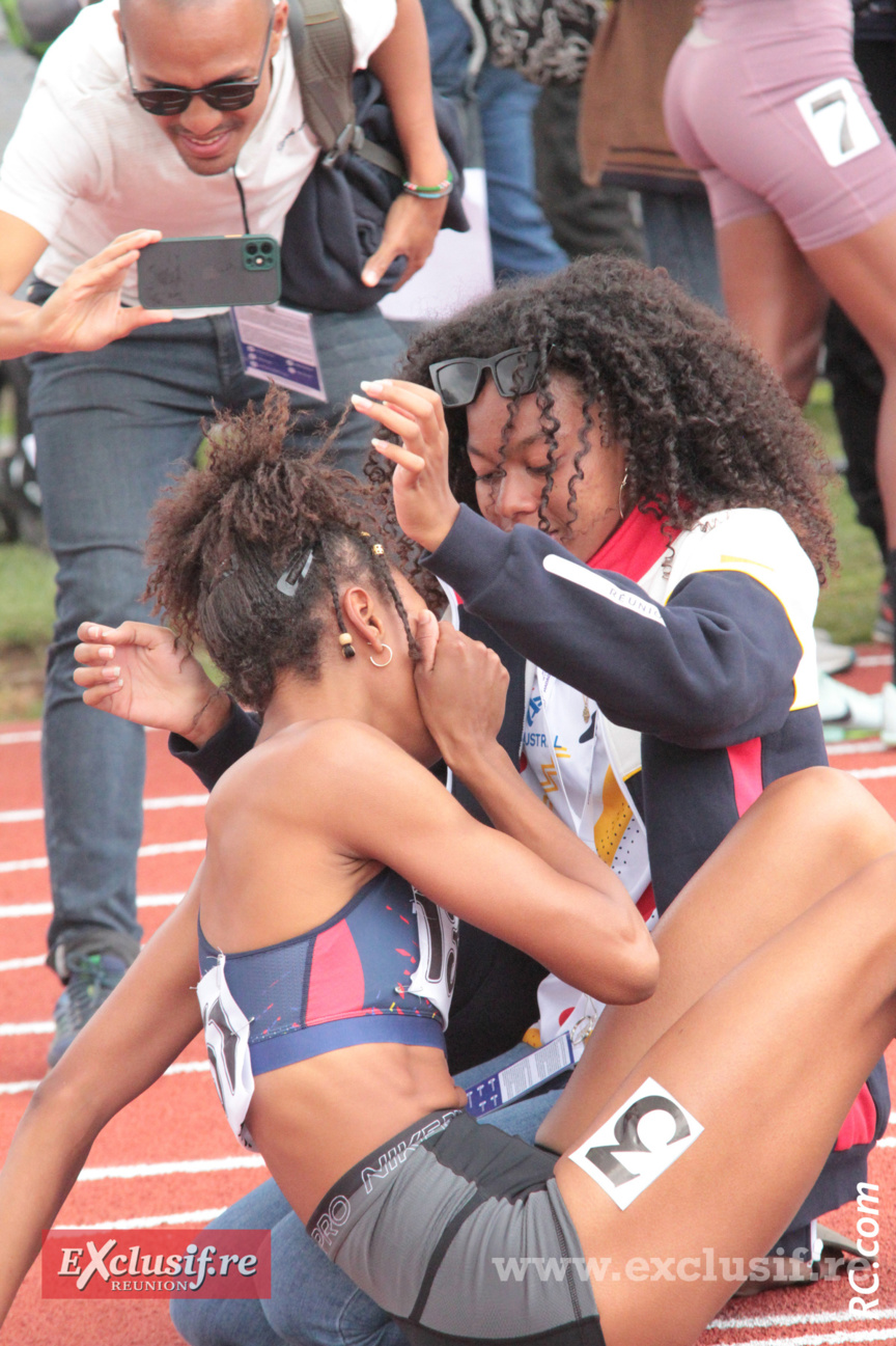 Emportée par l'émotion, Elodie Mitridathe s'est offerte une médaille d'argent sur le 400m