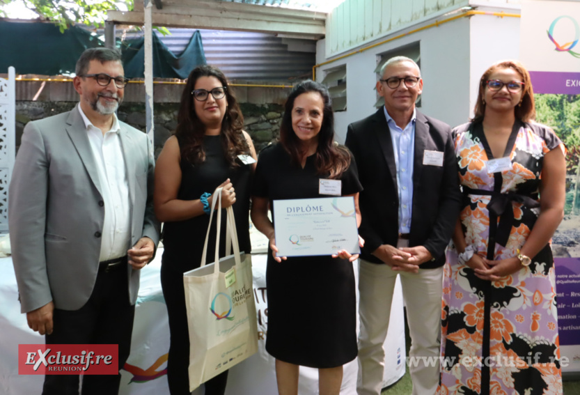 Et c'est parti pour la remise du label... Et c'est parti pour la remise du label...