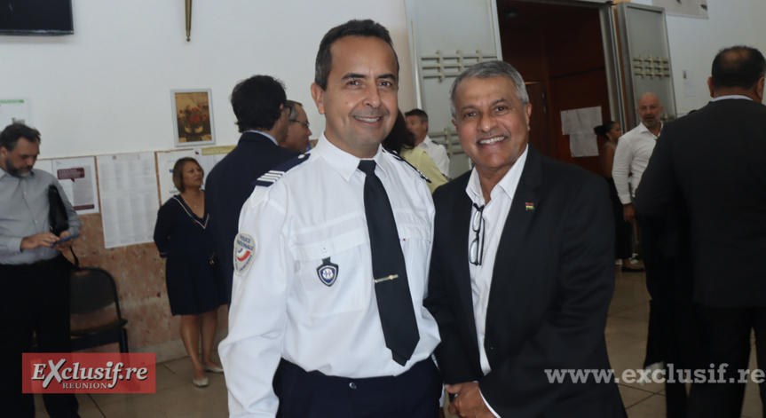 Serge Faustin, chef adjoint du service territorial de la Police Aux Frontières, et Younous Ravate, consul honoraire de Maurice