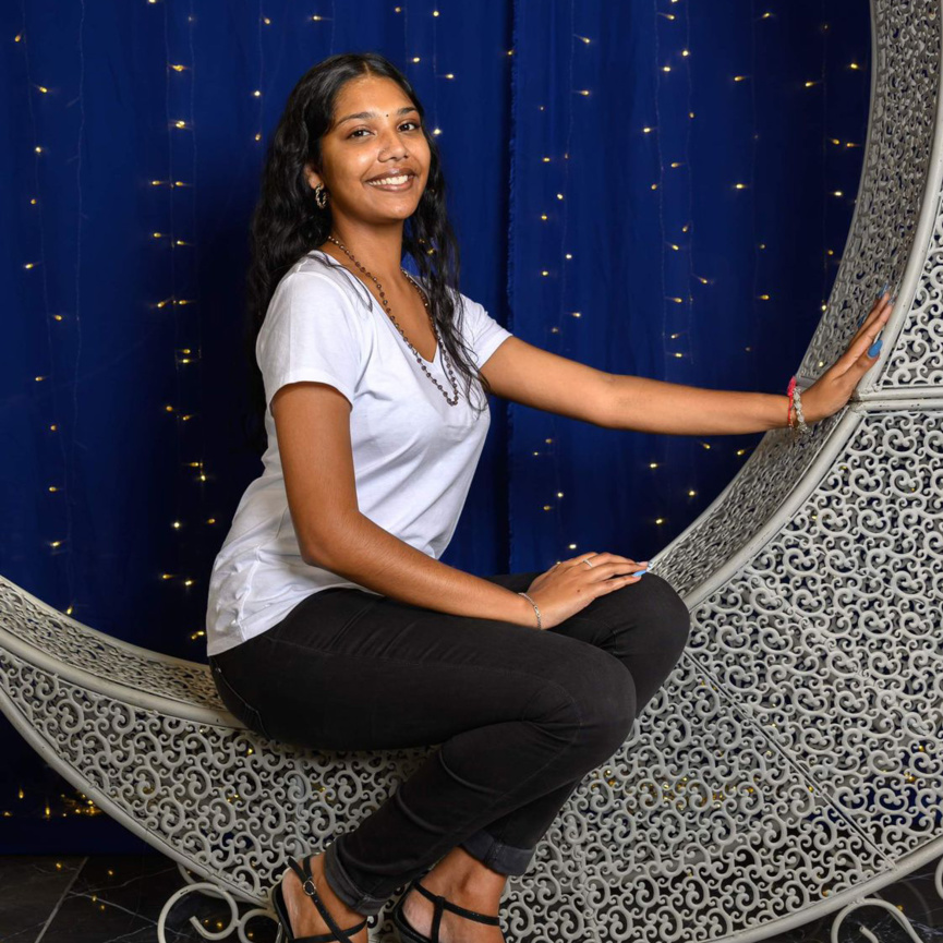 N°5. Samira Perianmodely - 19 ans - Saline-les-Hauts N°5. Samira Perianmodely - 19 ans - Saline-les-Hauts