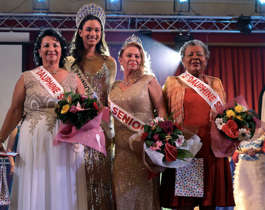 Olivia Noël, 1ère dauphine, Mélanie Odules, Jeannine Hoarau, et Elise Soubadou, 2ème dauphineMiss Senior Saint-Denis 2024, avec Mélanie Odules