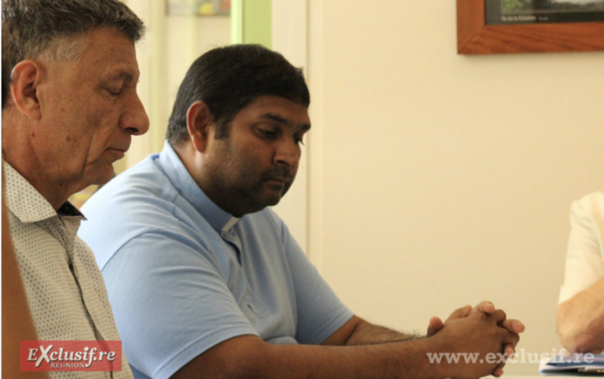 Changement d'évêque à La Réunion ce dimanche: près de 30000 personnes attendues! Changement d'évêque à La Réunion ce dimanche: près de 30000 personnes attendues!