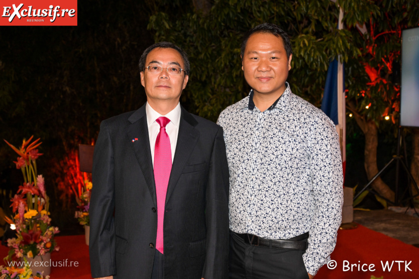 74ème anniversaire de la République Populaire de Chine: photos de la soirée 74ème anniversaire de la République Populaire de Chine: photos de la soirée