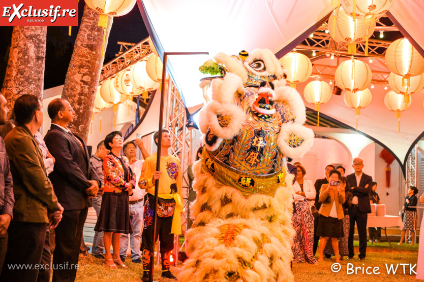 74ème anniversaire de la République Populaire de Chine: photos de la soirée 74ème anniversaire de la République Populaire de Chine: photos de la soirée