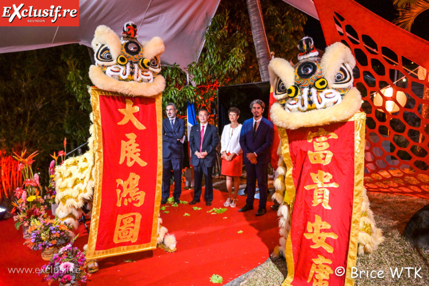 74ème anniversaire de la République Populaire de Chine: photos de la soirée 74ème anniversaire de la République Populaire de Chine: photos de la soirée