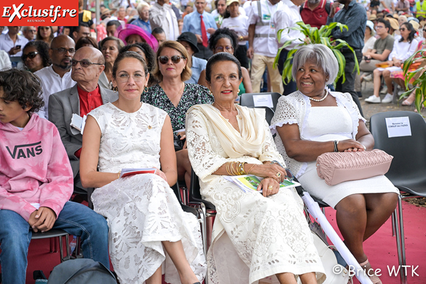 L'ordination de Monseigneur Chane-Teng: l'album photos de la cérémonie L'ordination de Monseigneur Chane-Teng: l'album photos de la cérémonie