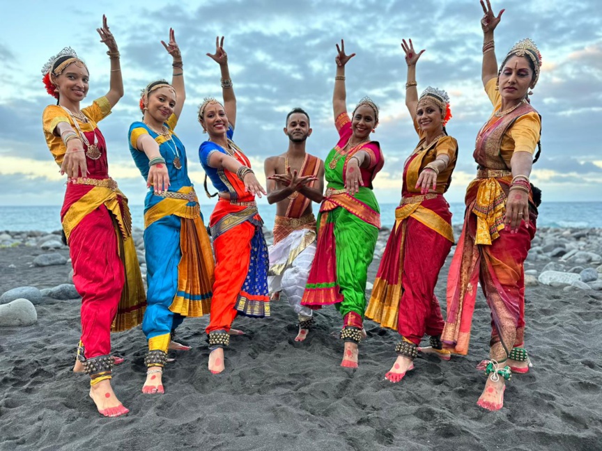 Passion de la danse indienne: le grand retour de Lynda Sellom