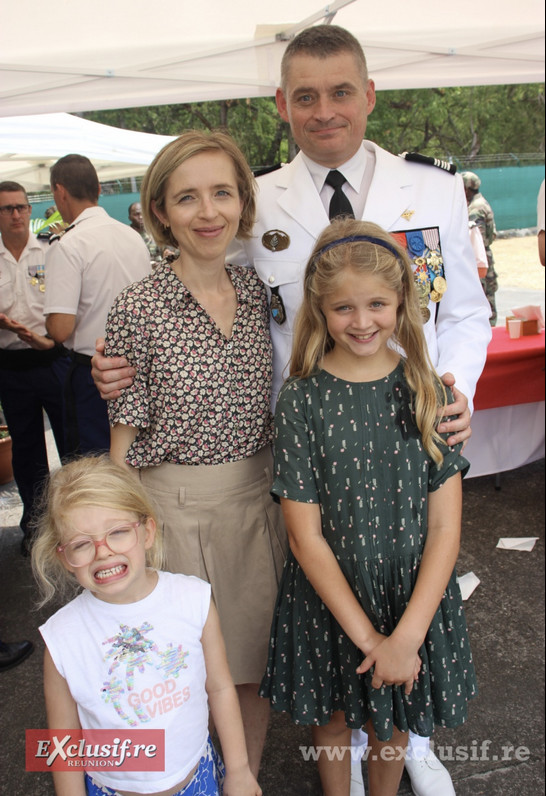 Le colonel Labrunye avec son épouse et leurs enfants