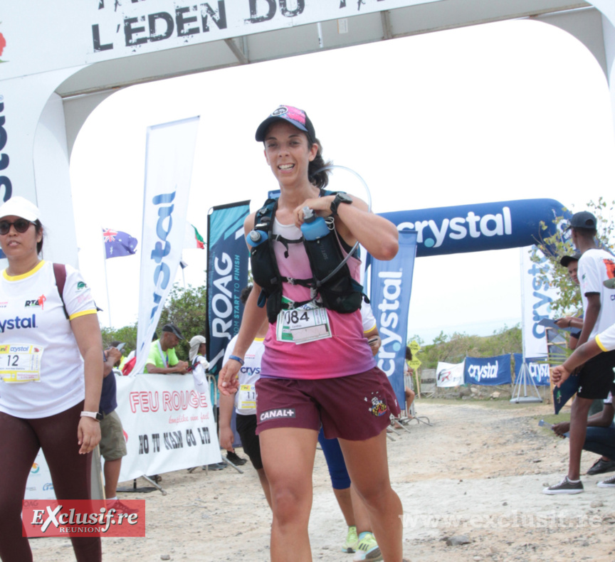 Elle n'a pas l'air fatiguée, la journaliste Cynthia Véron! Elle n'a pas l'air fatiguée, la journaliste Cynthia Véron!
