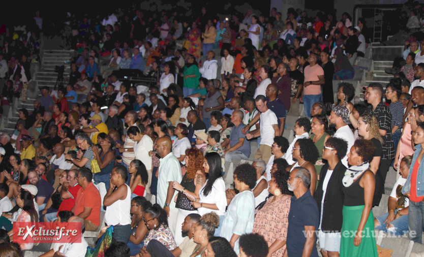 Un Téat Plein Air plein comme un oeuf et souvent debout ! Un Téat Plein Air plein comme un oeuf et souvent debout !