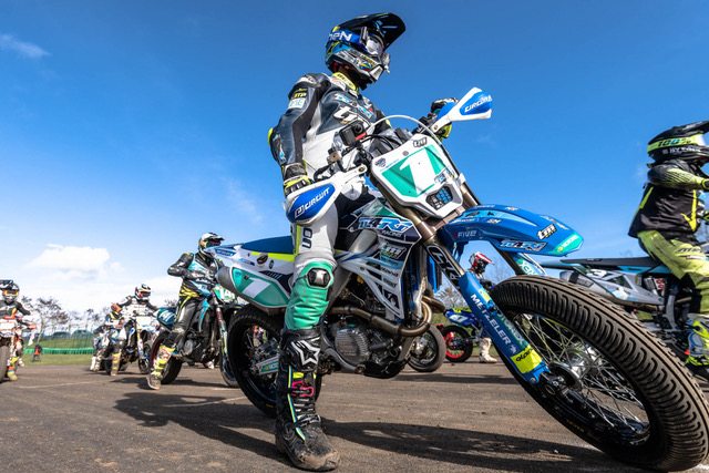 Le Réunionnais Alexis Hoareau à Magny Cours Le Réunionnais Alexis Hoareau à Magny Cours