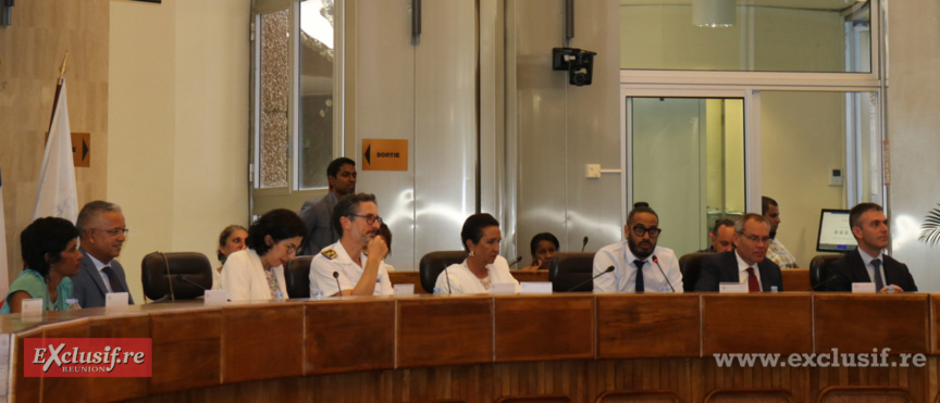 Dans l'hémicyle du Conseil départemental Dans l'hémicyle du Conseil départemental