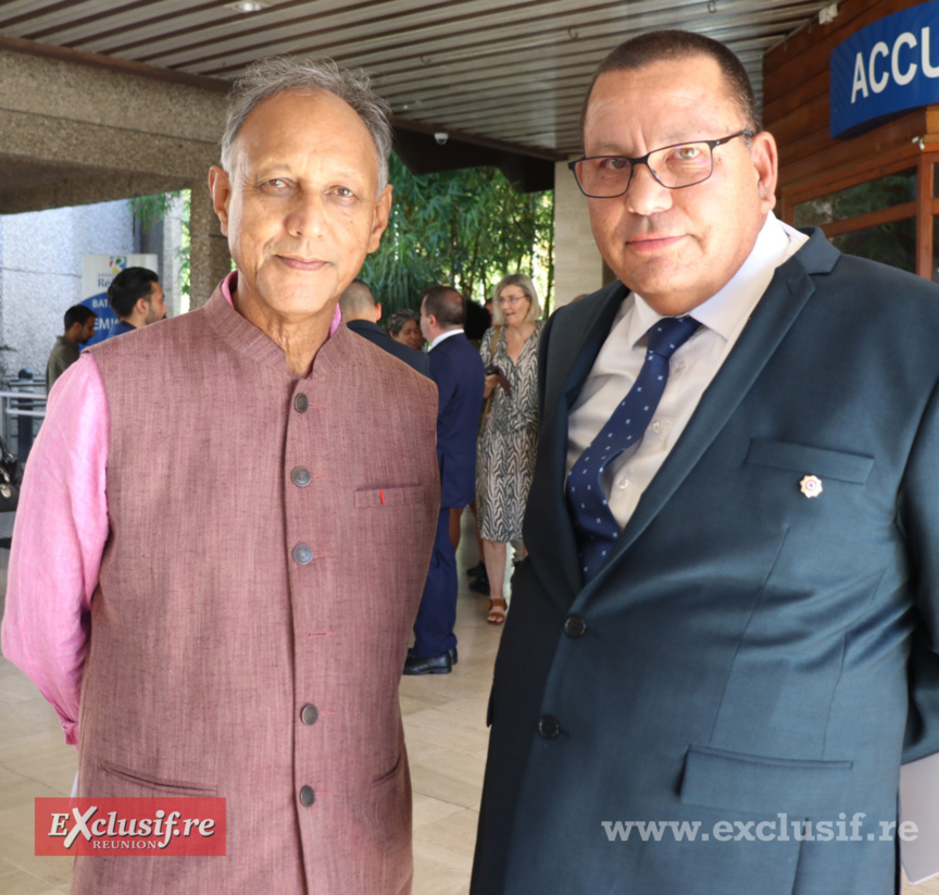 Signature du Pacte Linguistique avec la Ministre Rima Abdul-Malak Signature du Pacte Linguistique avec la Ministre Rima Abdul-Malak