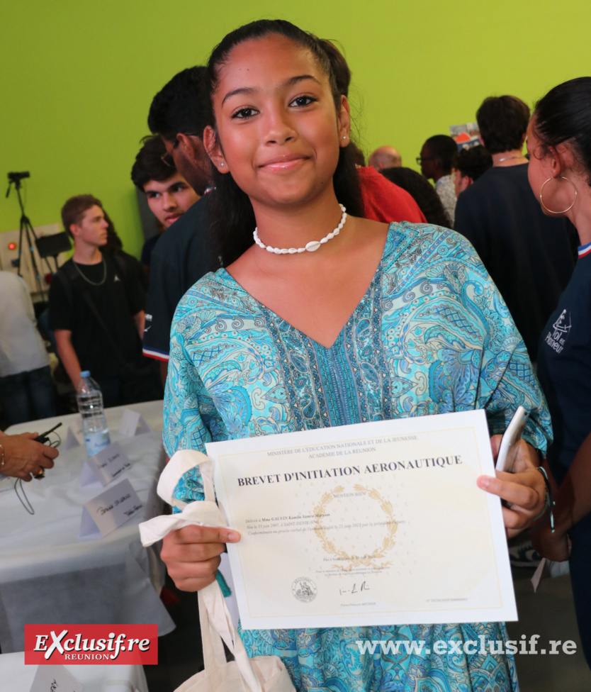 Cérémonie de remise des diplômes du Brevet d’Initiation Aéronautique (BIA): photos