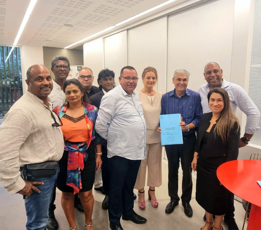 Satisfaction générale... Satisfaction générale...