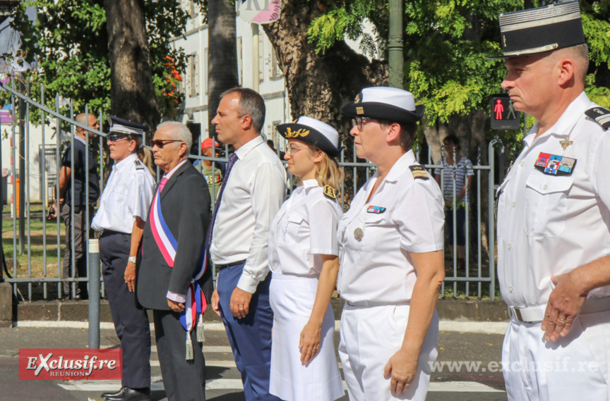 Sainte-Geneviève 2023: dépôt de gerbes à Saint-Denis