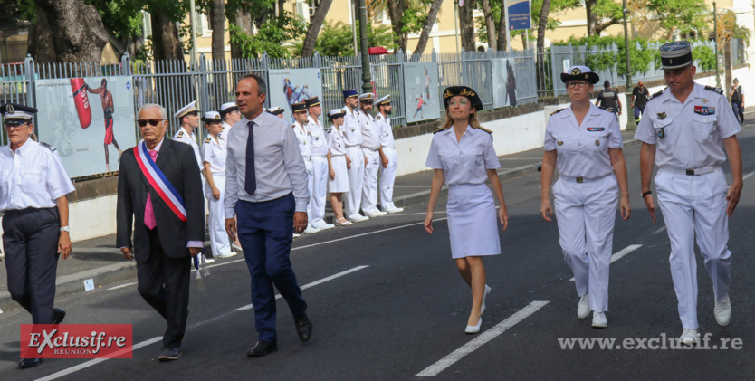 Sainte-Geneviève 2023: dépôt de gerbes à Saint-Denis Sainte-Geneviève 2023: dépôt de gerbes à Saint-Denis