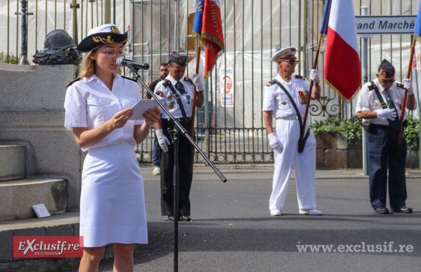 Sainte-Geneviève 2023: dépôt de gerbes à Saint-Denis Sainte-Geneviève 2023: dépôt de gerbes à Saint-Denis
