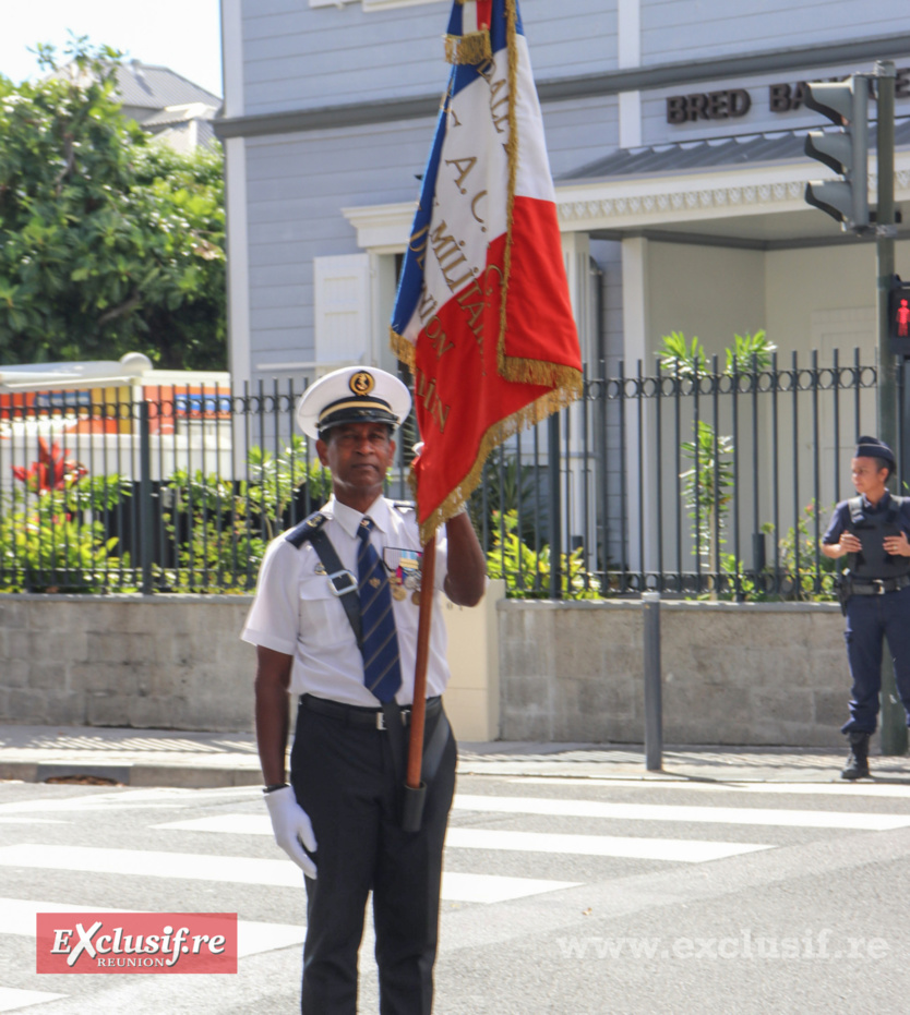 Sainte-Geneviève 2023: dépôt de gerbes à Saint-Denis Sainte-Geneviève 2023: dépôt de gerbes à Saint-Denis