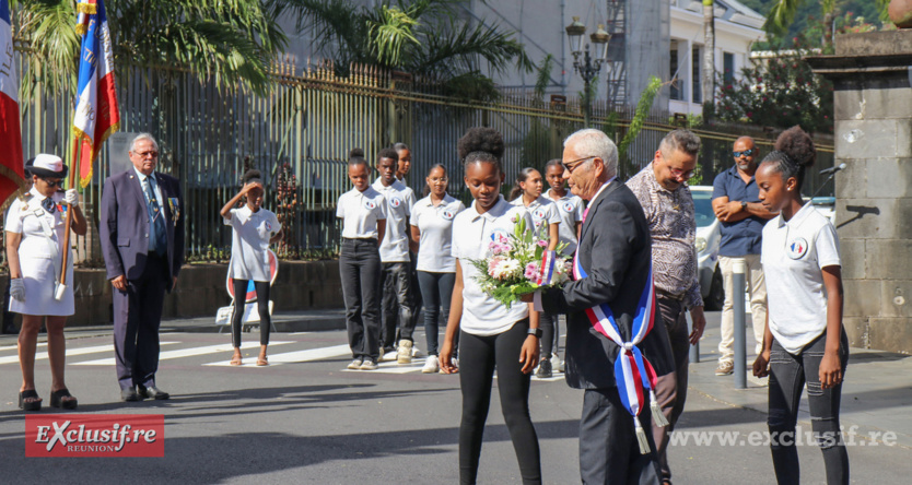 Sainte-Geneviève 2023: dépôt de gerbes à Saint-Denis