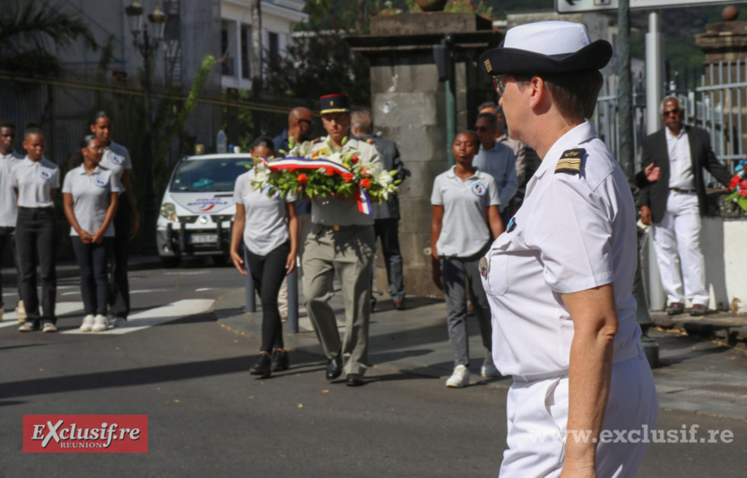 Sainte-Geneviève 2023: dépôt de gerbes à Saint-Denis Sainte-Geneviève 2023: dépôt de gerbes à Saint-Denis