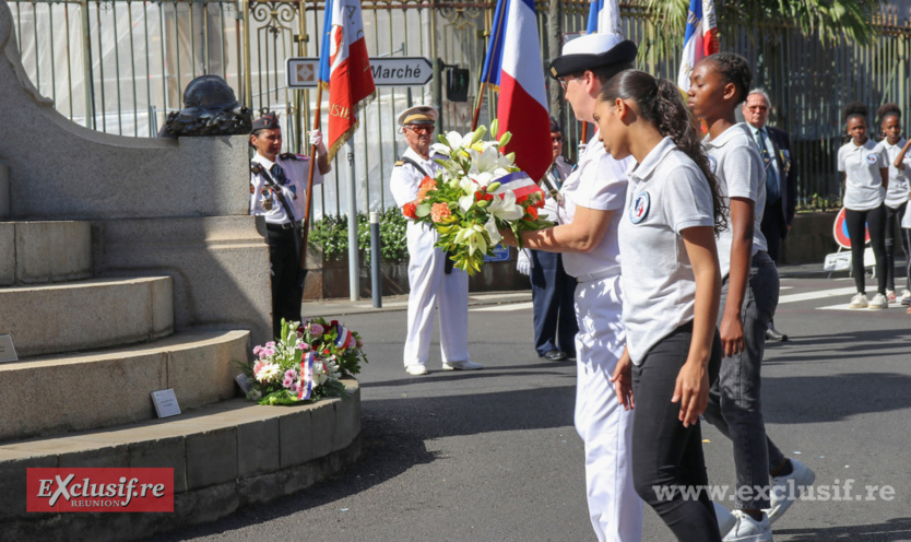 Sainte-Geneviève 2023: dépôt de gerbes à Saint-Denis Sainte-Geneviève 2023: dépôt de gerbes à Saint-Denis