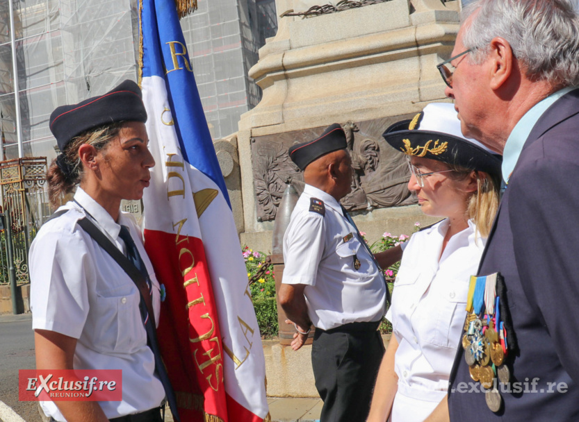 Sainte-Geneviève 2023: dépôt de gerbes à Saint-Denis