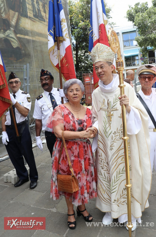 Justine Edmond, présidente de l'ACH, et Monseigneur Pacal Chane-Teng