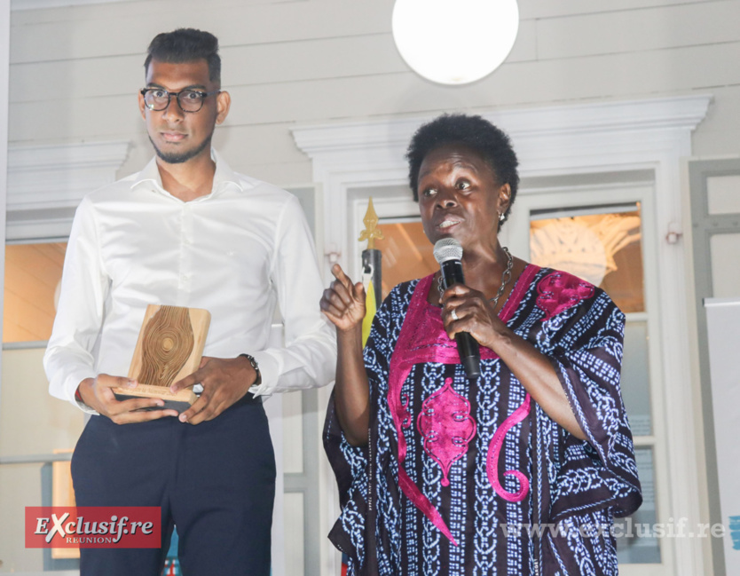 Trophées Gardien de la Mémoire: 7 Réunionnais.e.s honoré.e.s par la Région Trophées Gardien de la Mémoire: 7 Réunionnais.e.s honoré.e.s par la Région
