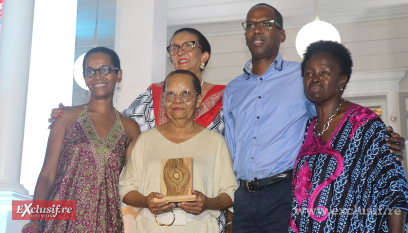 Trophées Gardien de la Mémoire: 7 Réunionnais.e.s honoré.e.s par la Région Trophées Gardien de la Mémoire: 7 Réunionnais.e.s honoré.e.s par la Région