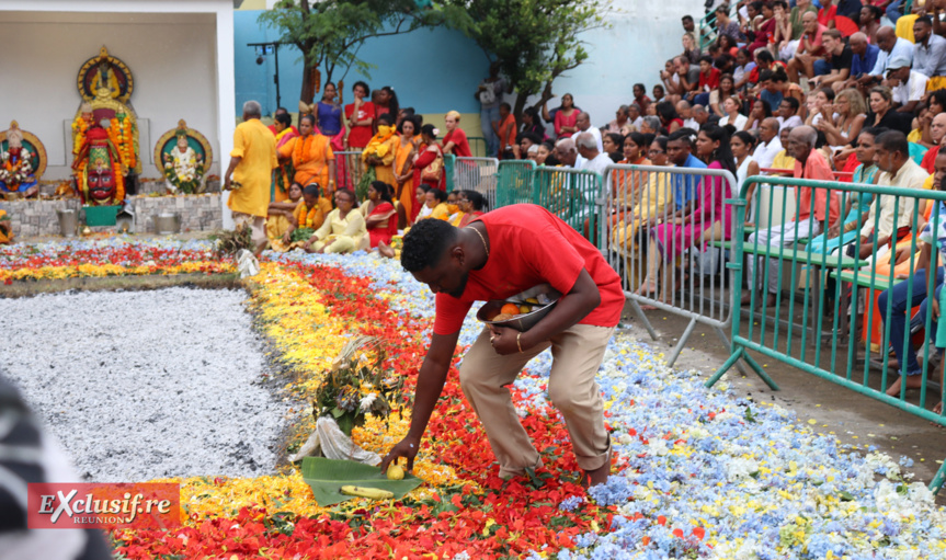 Marche sur le feu au temple du Chaudron: toutes les photos