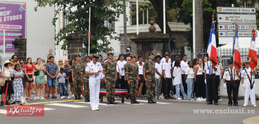 Cérémonie du 11 novembre 2023 à Saint-Denis: un moment particulier Cérémonie du 11 novembre 2023 à Saint-Denis: un moment particulier