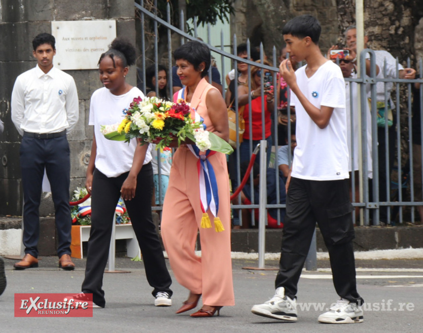 Cérémonie du 11 novembre 2023 à Saint-Denis: un moment particulier Cérémonie du 11 novembre 2023 à Saint-Denis: un moment particulier