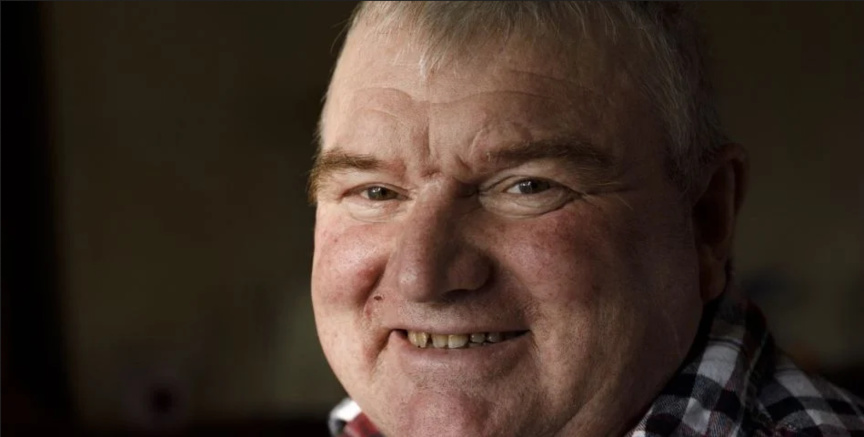 Pascal, 58 ans, éleveur d'ovins et de vaches allaitantes, agriculteur Pascal, 58 ans, éleveur d'ovins et de vaches allaitantes, agriculteur
