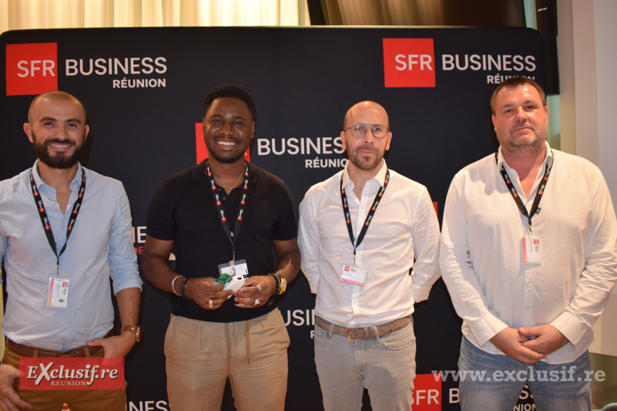Arnaud Damour, directeur SFR Business Réunion Mayotte, Clément Domingo, Gentil Hacker, conférencier, Jérôme Facérias, directeur avant-vente Réseaux Sécurité & Cloud SFR Business France, et Guillaume Desjardins, Responsable Offres Cybersécurité chez SFR Réunion Mayotte Arnaud Damour, directeur SFR Business Réunion Mayotte, Clément Domingo, Gentil Hacker, conférencier, Jérôme Facérias, directeur avant-vente Réseaux Sécurité & Cloud SFR Business France, et Guillaume Desjardins, Responsable Offres Cybersécurité chez SFR Réunion Mayotte
