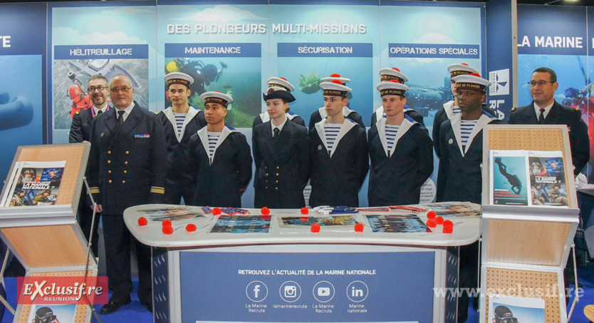 Sur le stand de la Marine nationale