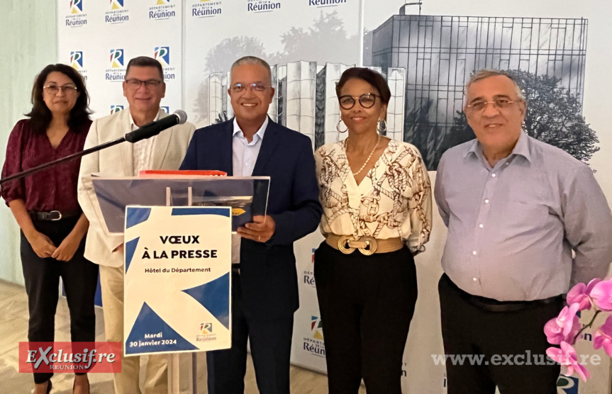 Le président Cyrille Melchior entouré de quelques vice-président.e.s: Sophie Arzal, Eric Ferrère, Béatrice Sigismeau, et Gilles Hubert