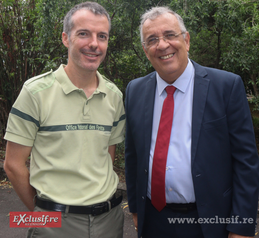 Benoît Loussier et Gilles Hubert, vice-président du Département