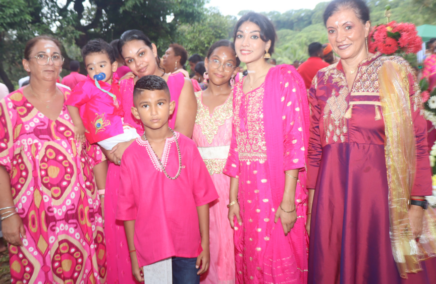 Cavadee à Saint-André, une cérémonie impressionnante! Cavadee à Saint-André, une cérémonie impressionnante!