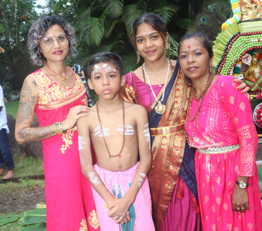 Cavadee à Saint-André, une cérémonie impressionnante! Cavadee à Saint-André, une cérémonie impressionnante!