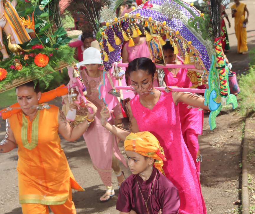 Cavadee à Saint-André, une cérémonie impressionnante! Cavadee à Saint-André, une cérémonie impressionnante!