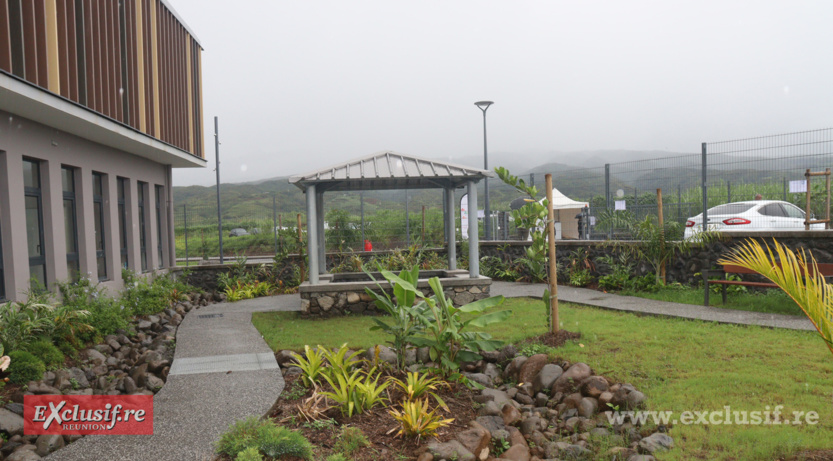 Clinique des Flamboyants Est: une réponse de proximité pour la santé mentale   Clinique des Flamboyants Est: une réponse de proximité pour la santé mentale