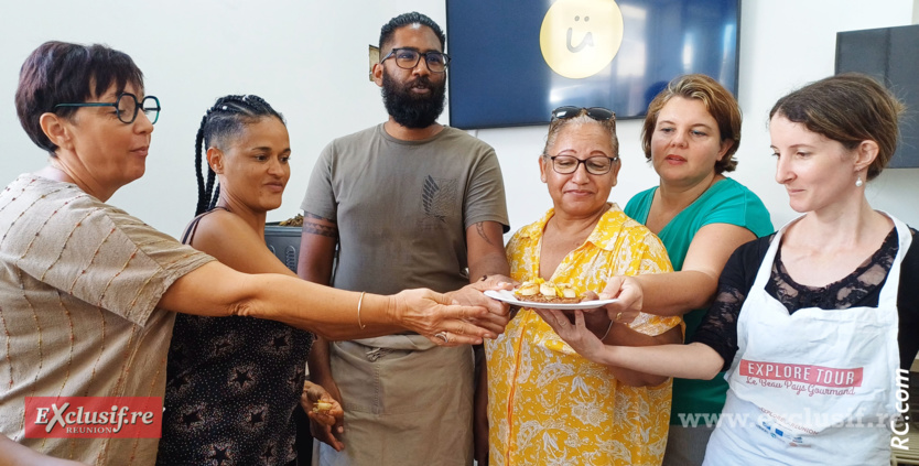 Challenge relevé pour le chef Joey Atchama qui a partagé le menu avec les personnes présentes Challenge relevé pour le chef Joey Atchama qui a partagé le menu avec les personnes présentes