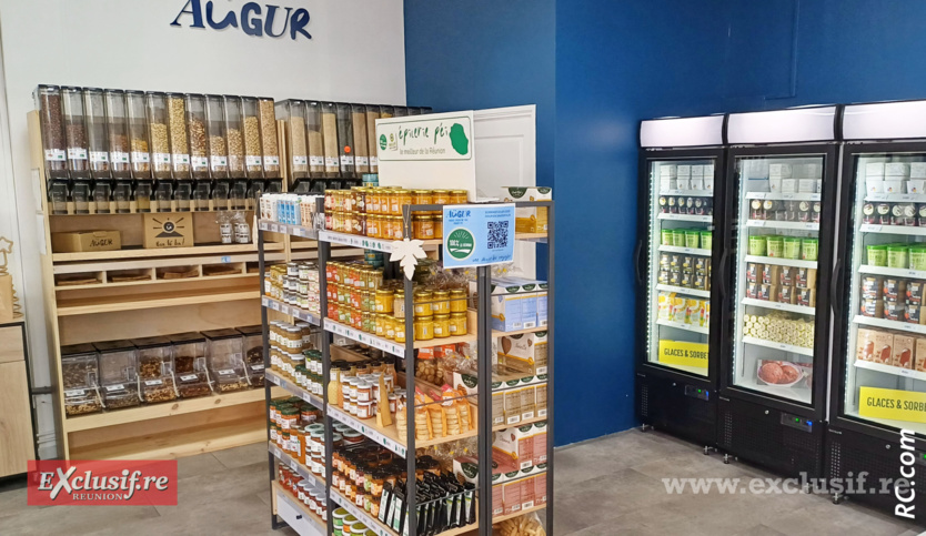 Atelier cuisine chez Aügur à Saint-Pierre avec le chef Joey Atchama Atelier cuisine chez Aügur à Saint-Pierre avec le chef Joey Atchama