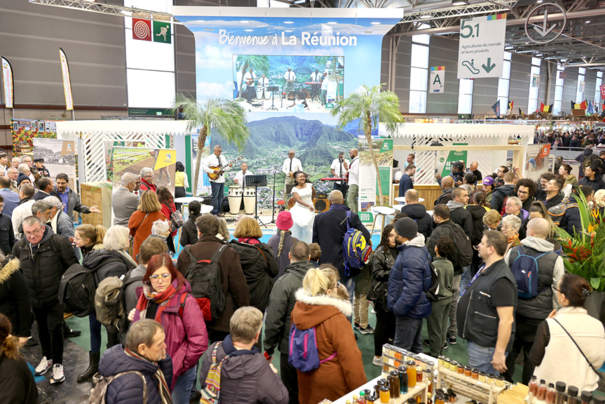 Le Village Réunion est très fréquenté... Le Village Réunion est très fréquenté...